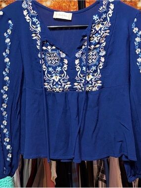 ✨ Altar’d State Blue Embroidered Peplum Tie-Front Top | Size Small | GUC ✨